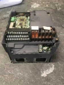 インバーター分解清掃